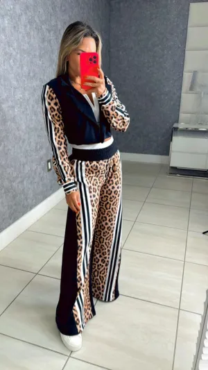0021 Blazer and pants leopard print set