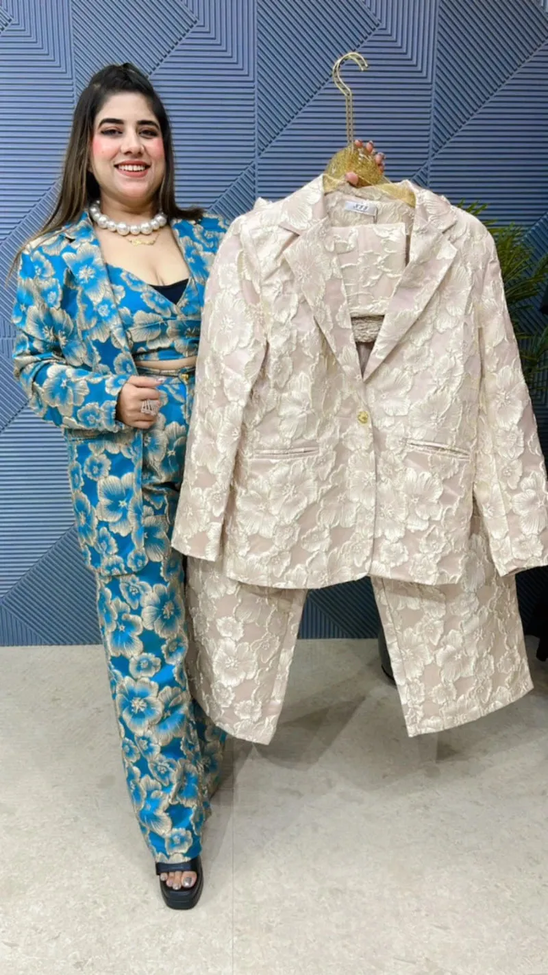 Beautiful Imported Fabric Blazer Set With Bustier GGR726