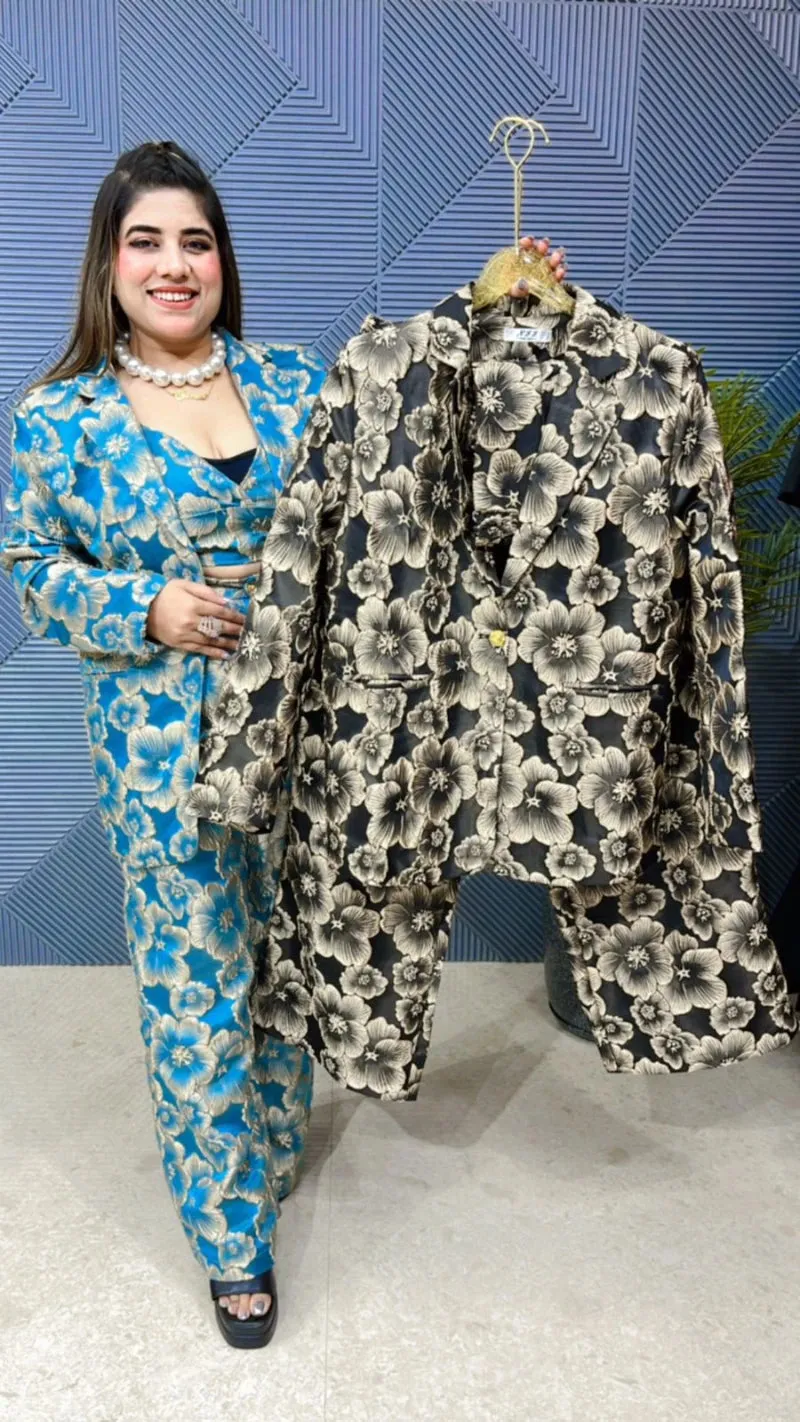 Beautiful Imported Fabric Blazer Set With Bustier GGR726