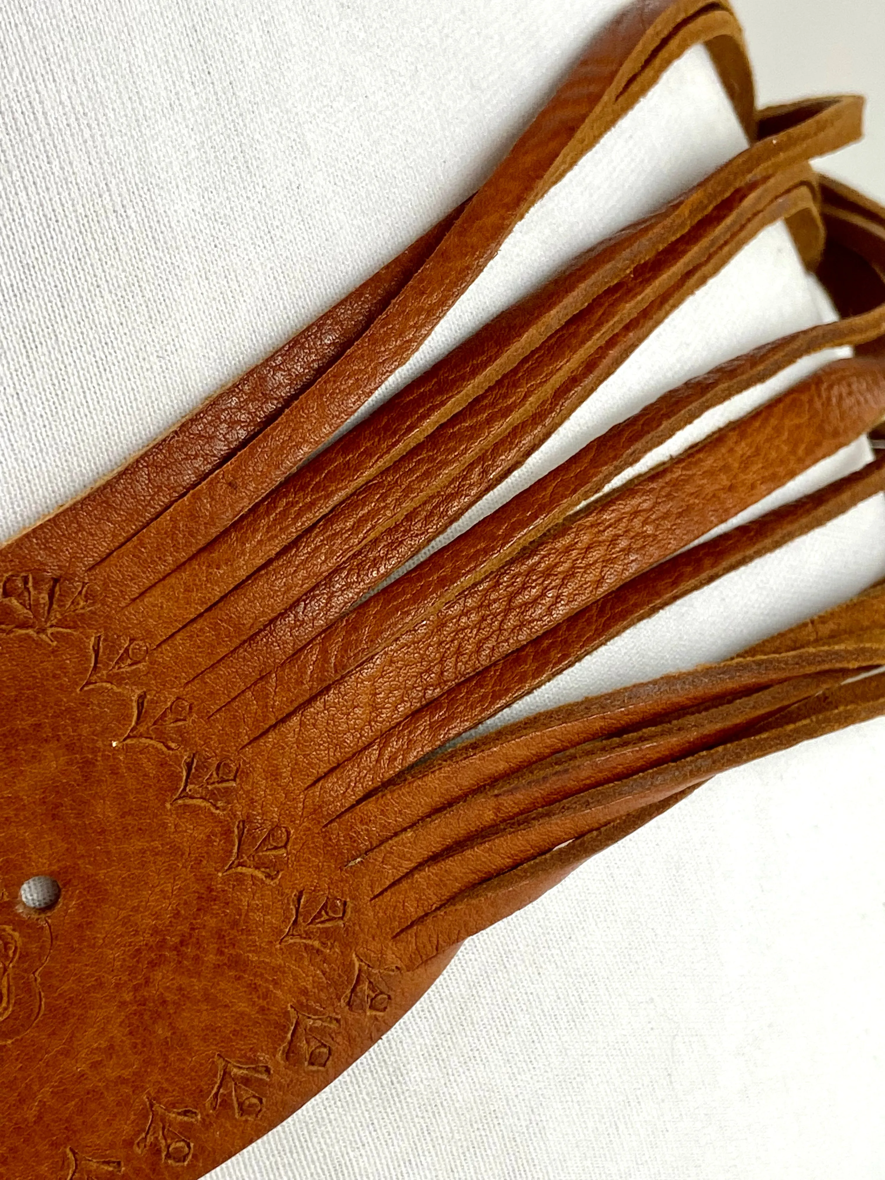 Flower leather belt