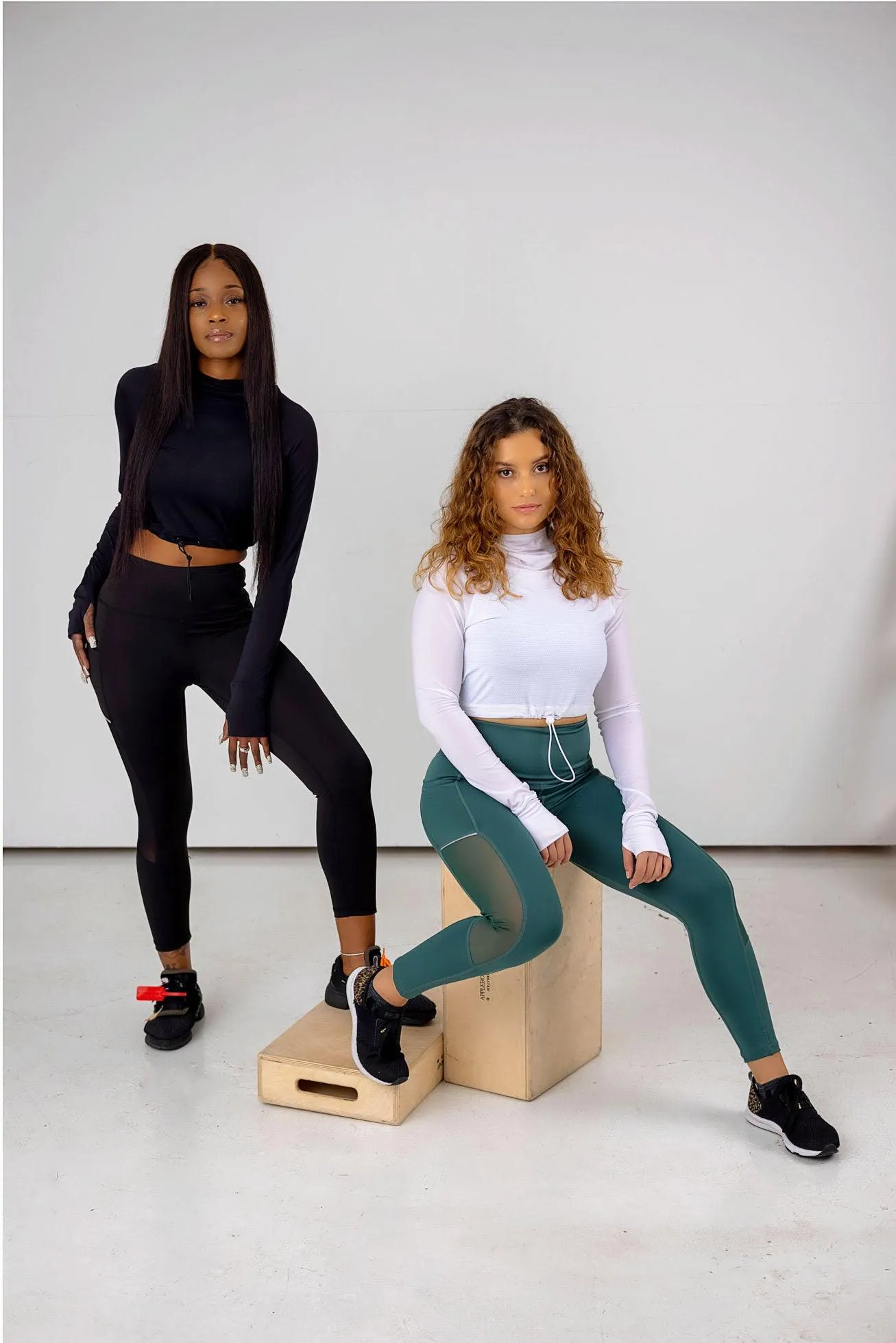 Peekaboo High-waist Leggings