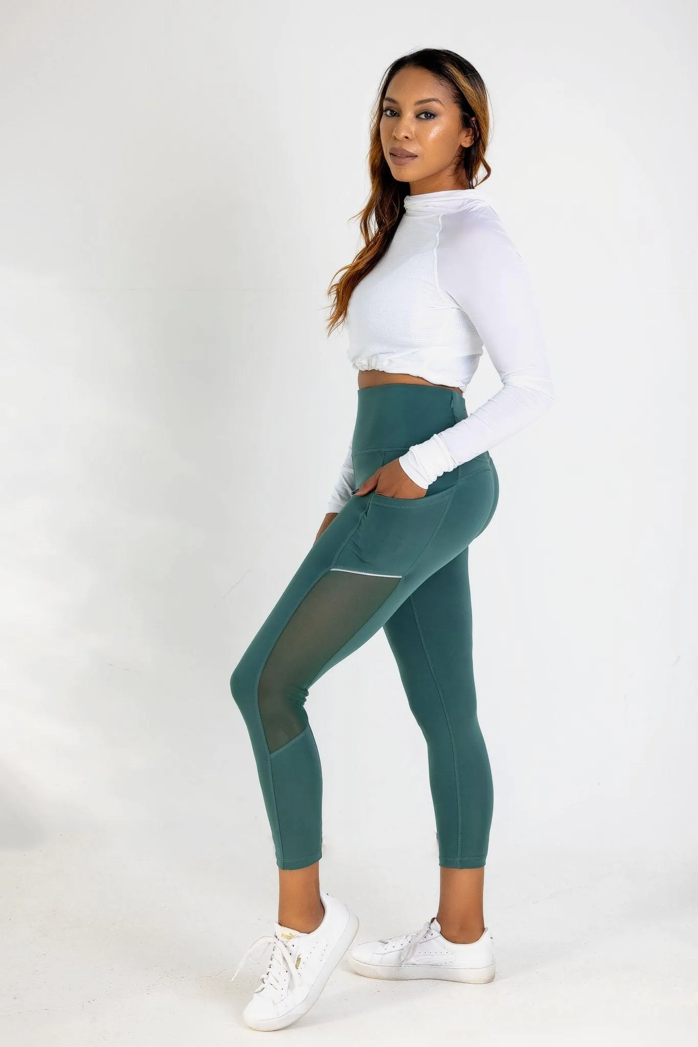 Peekaboo High-waist Leggings