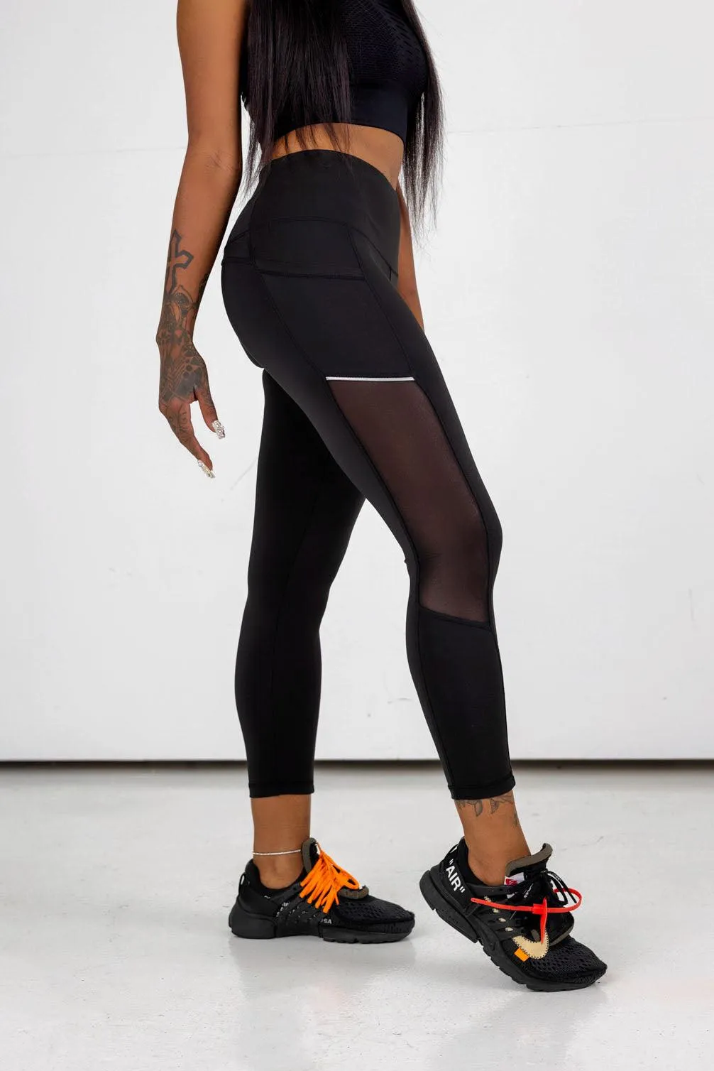 Peekaboo High-waist Leggings