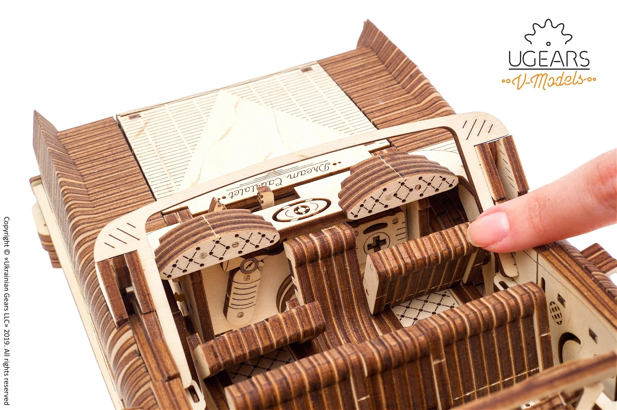Ugears Dream Cabriolet Vm-05 ★Mechanical 3D Puzzle Kit Model Toys Gift Present Birthday Xmas Christmas Kids Adults