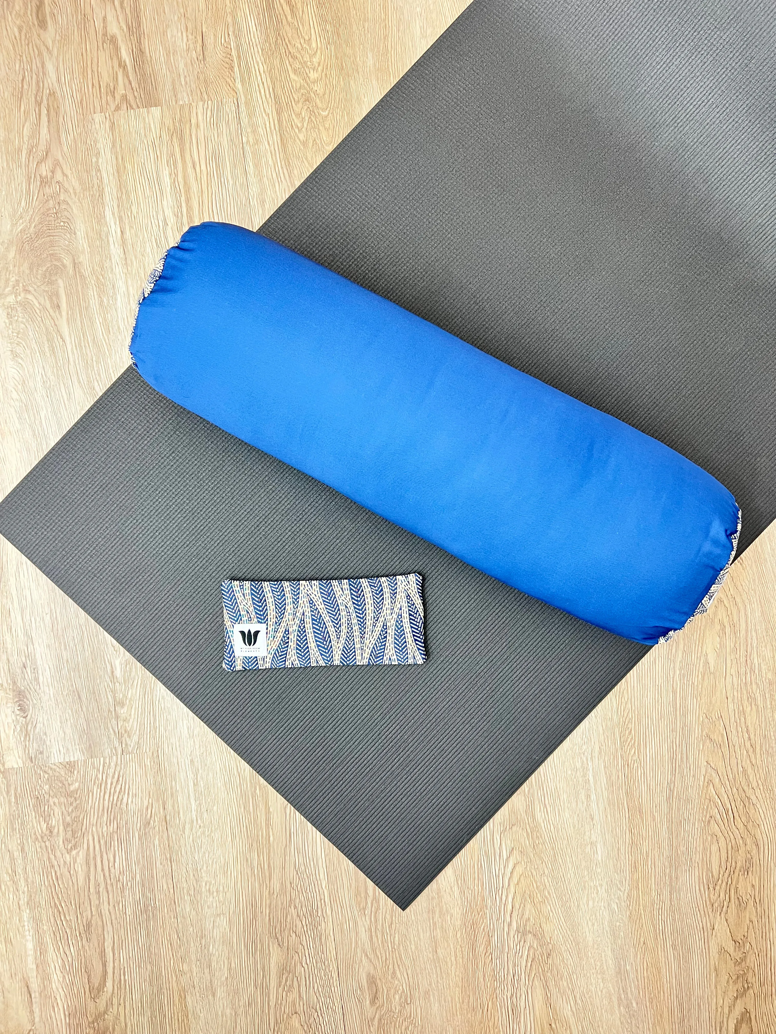 Yoga Bolster & Eye Pillow Set | Blue Modern Leaf